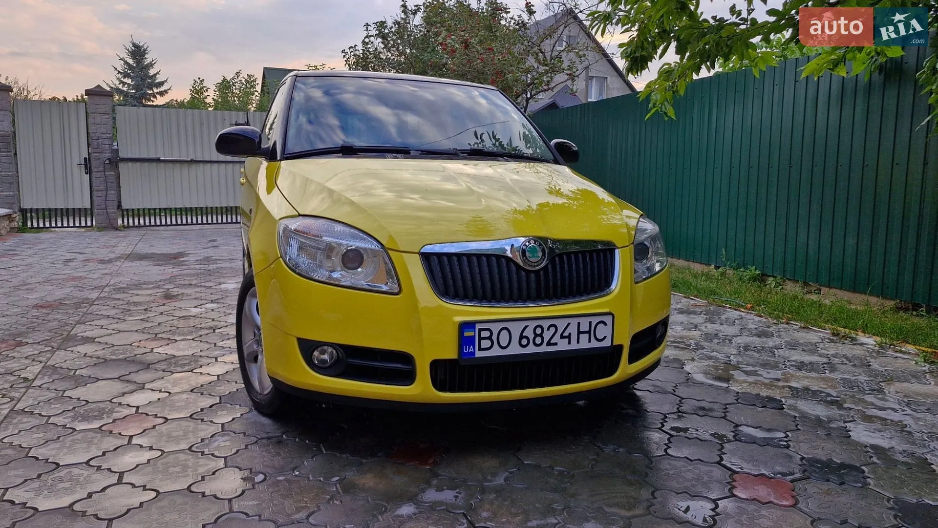 2010 Skoda Fabia - мініатюра 10