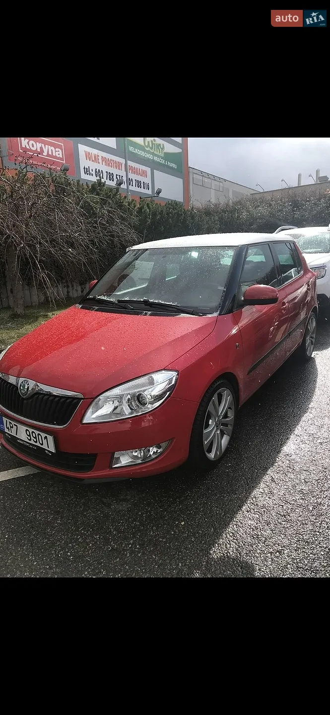 2011 Skoda Fabia - мініатюра 3