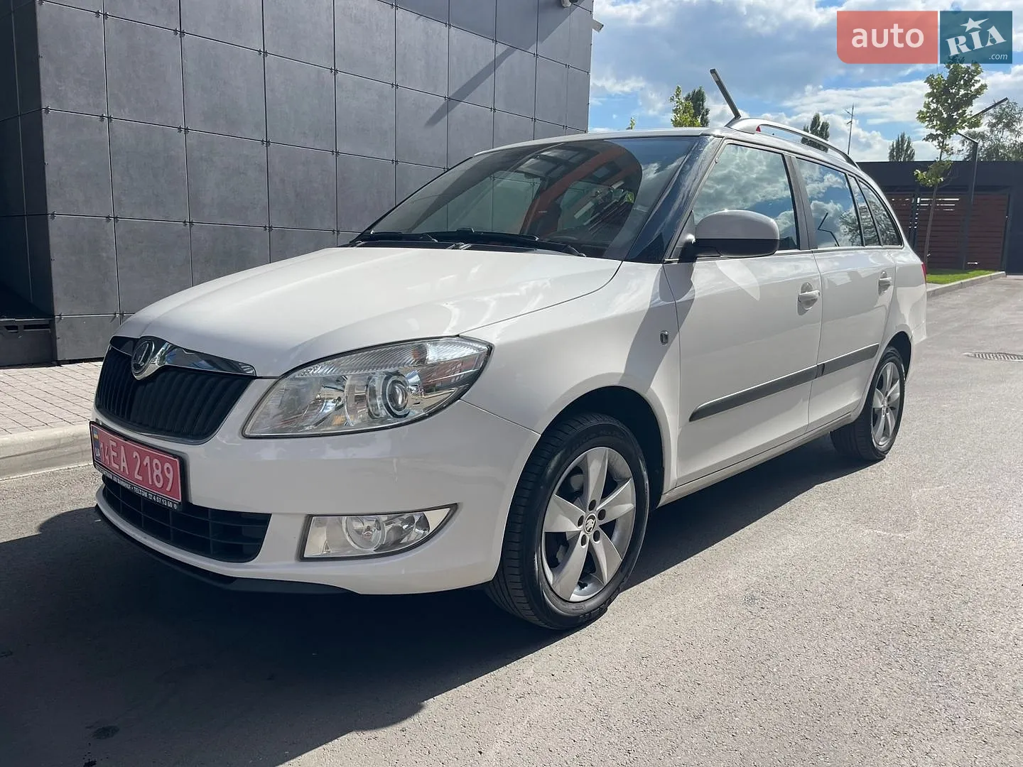 2012 Skoda Fabia - мініатюра 3