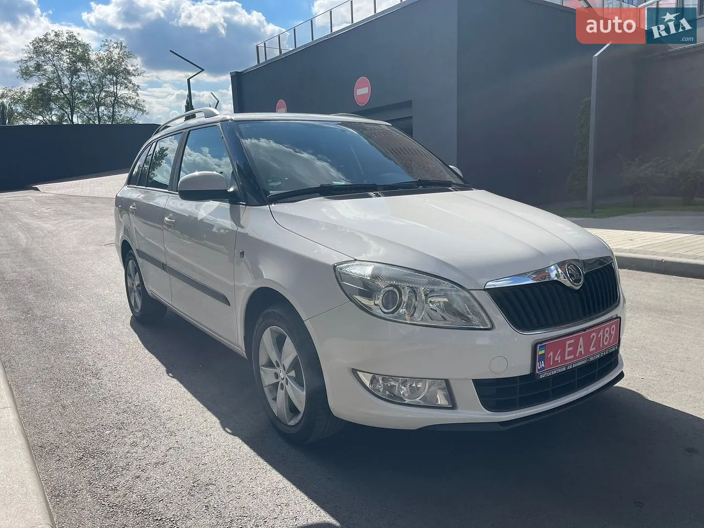 2012 Skoda Fabia - мініатюра 5