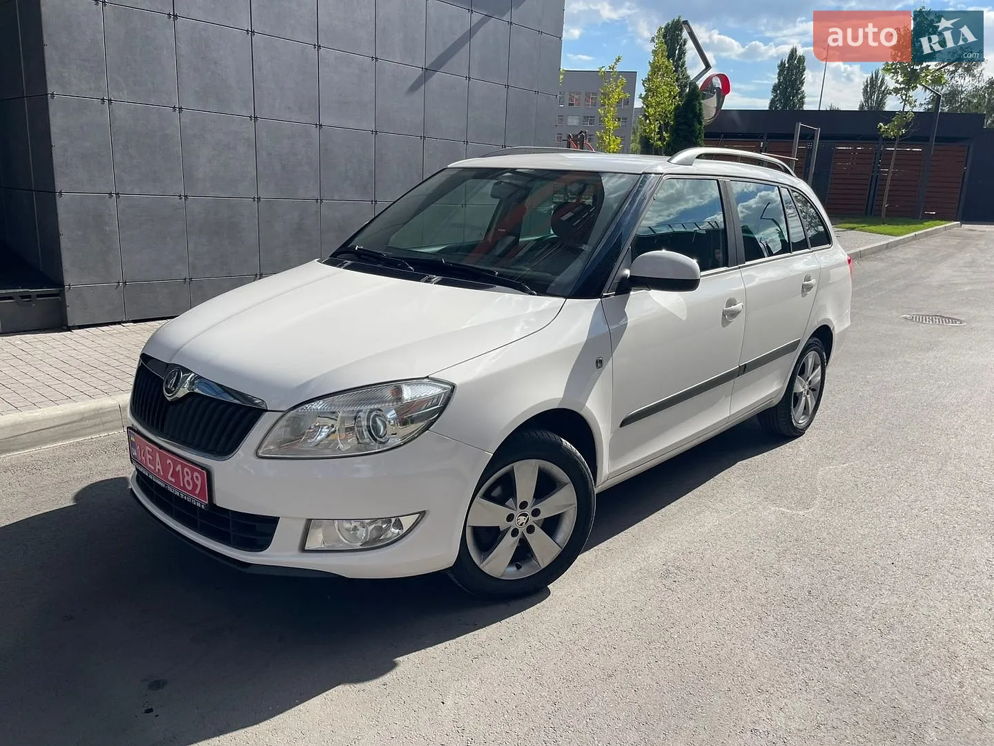 2012 Skoda Fabia - мініатюра 10