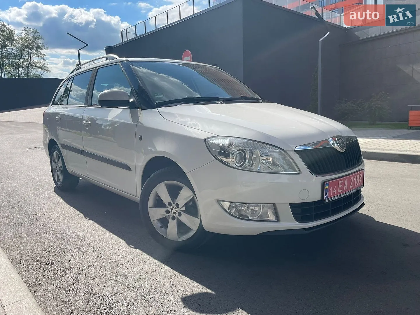 2012 Skoda Fabia - мініатюра 16