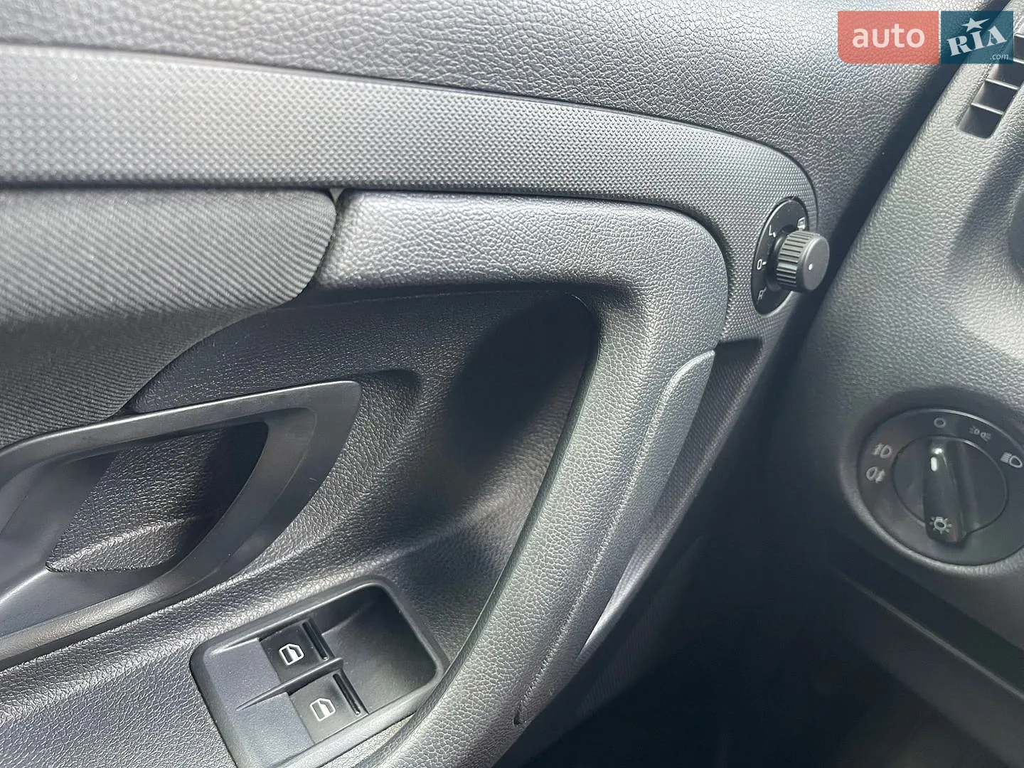 2012 Skoda Fabia - мініатюра 30