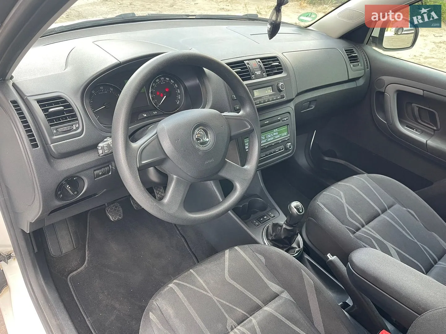2012 Skoda Fabia - мініатюра 33