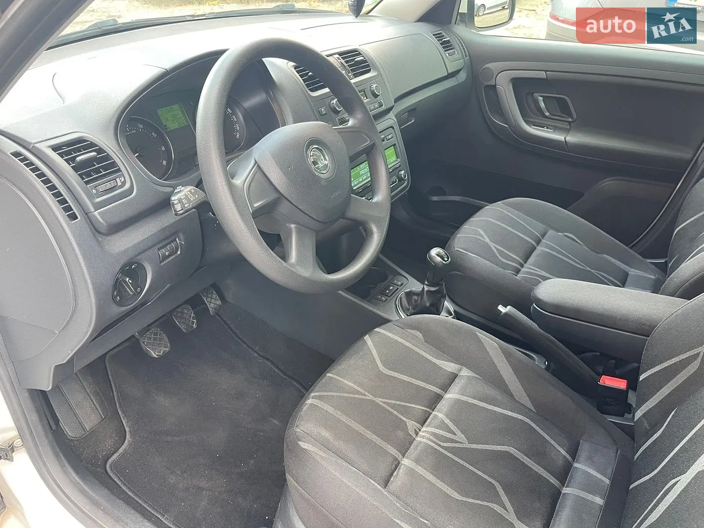 2012 Skoda Fabia - мініатюра 32