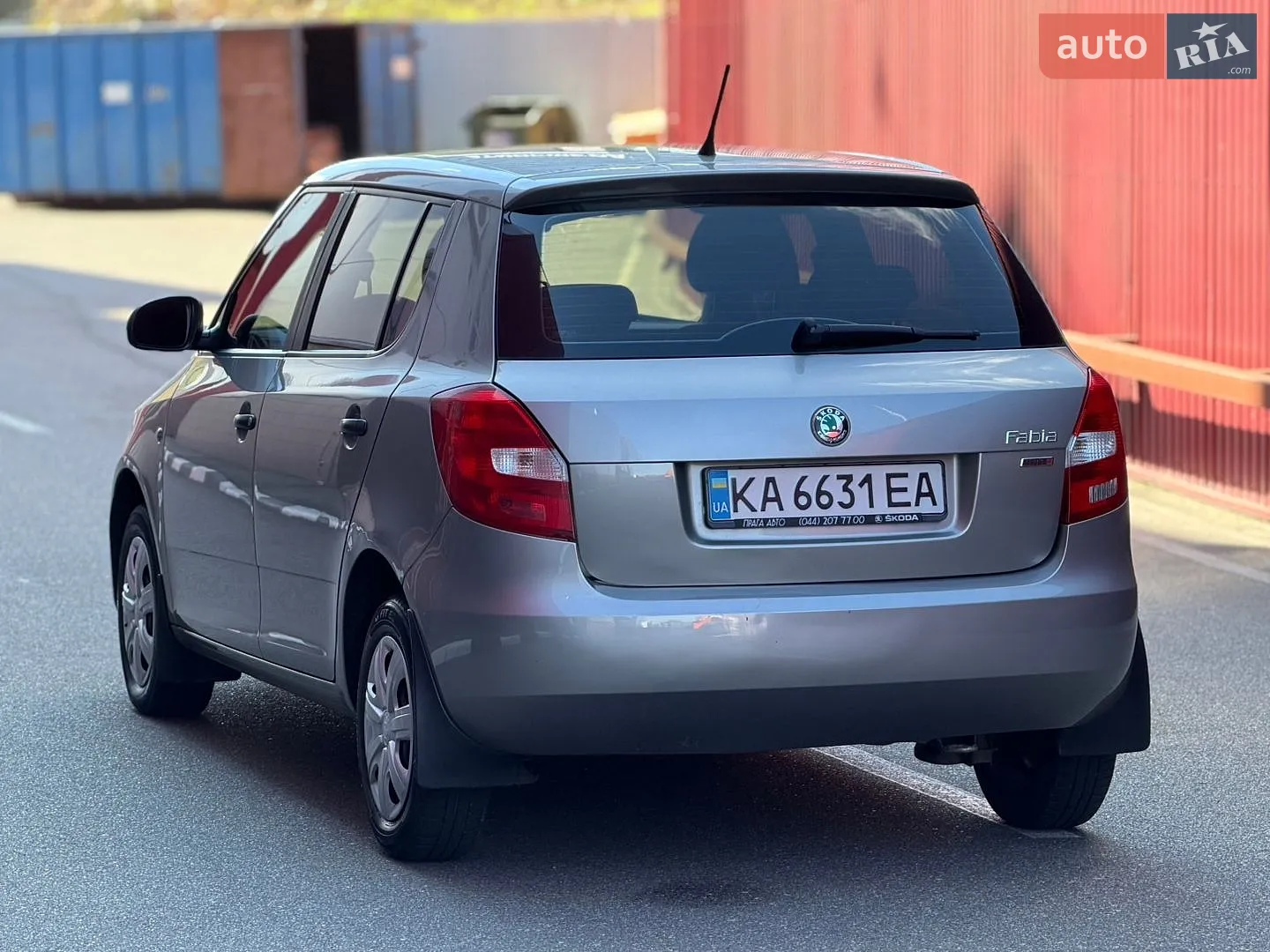 2011 Skoda Fabia - мініатюра 6