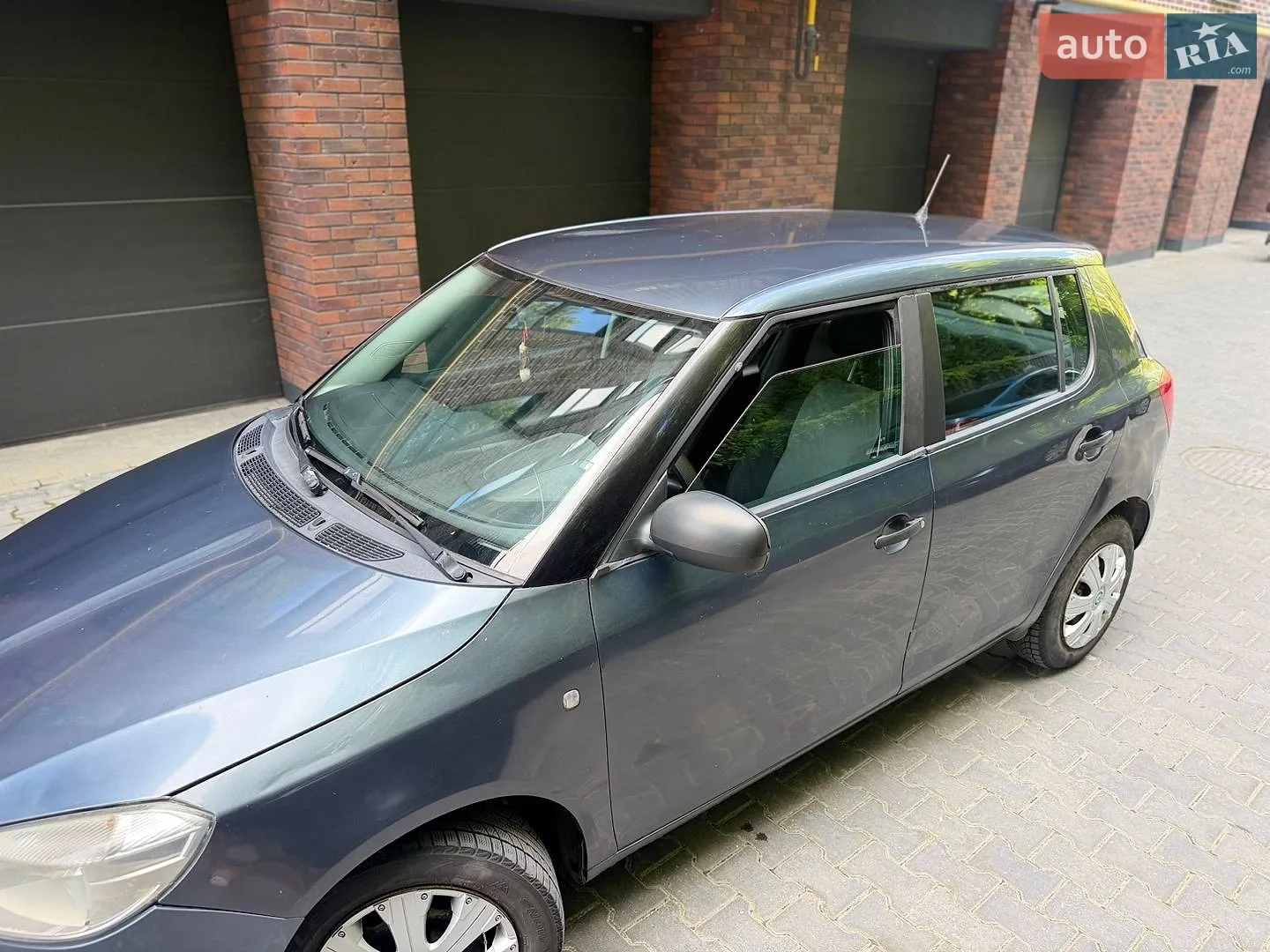 2011 Skoda Fabia - мініатюра 12