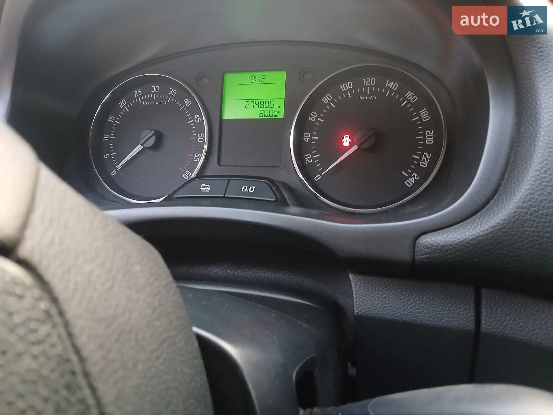 2011 Skoda Fabia - мініатюра 8