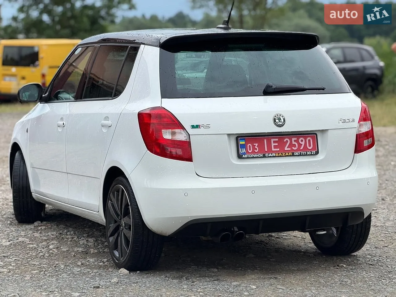2011 Skoda Fabia - мініатюра 7