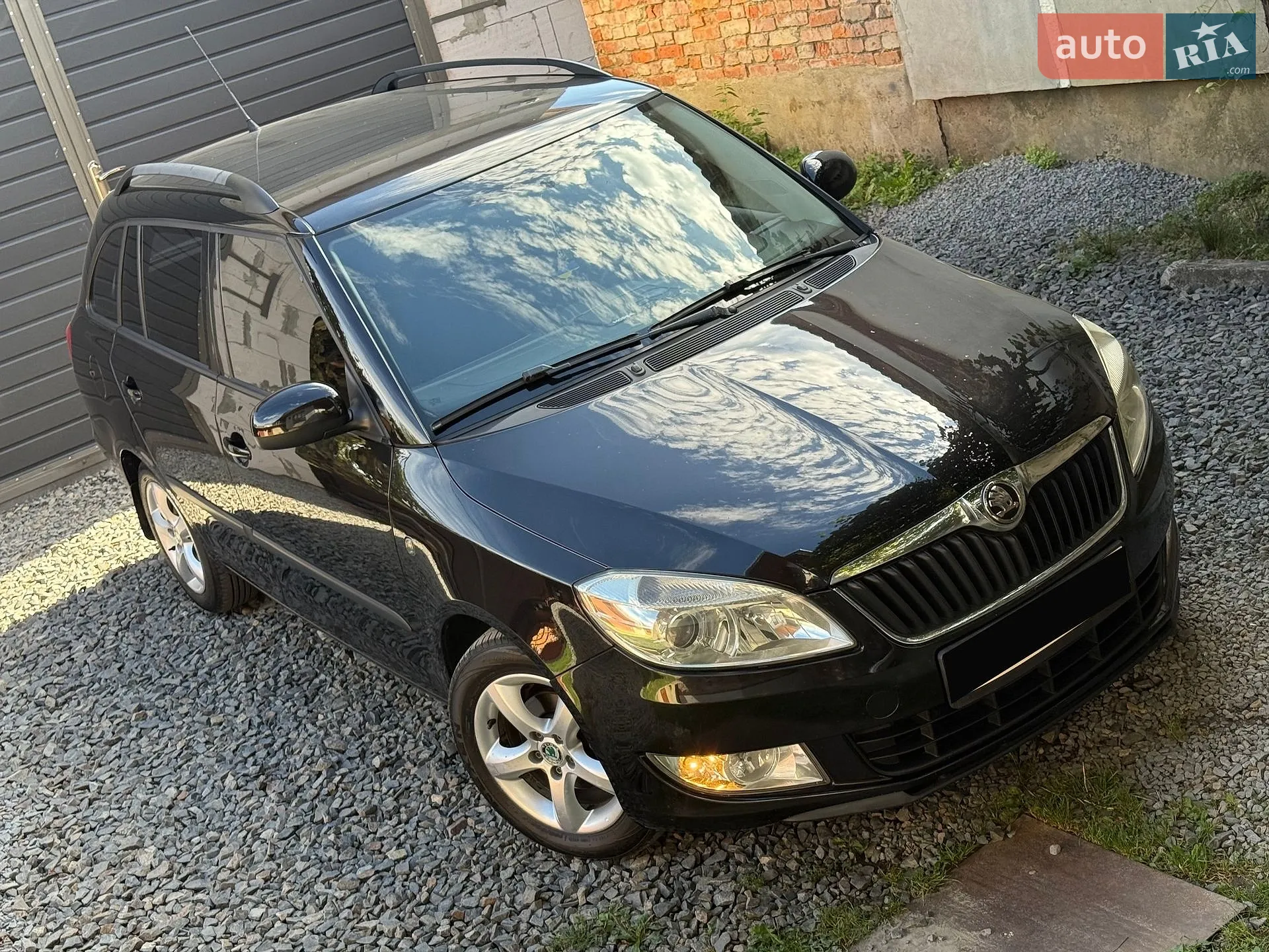 2010 Skoda Fabia - мініатюра 19