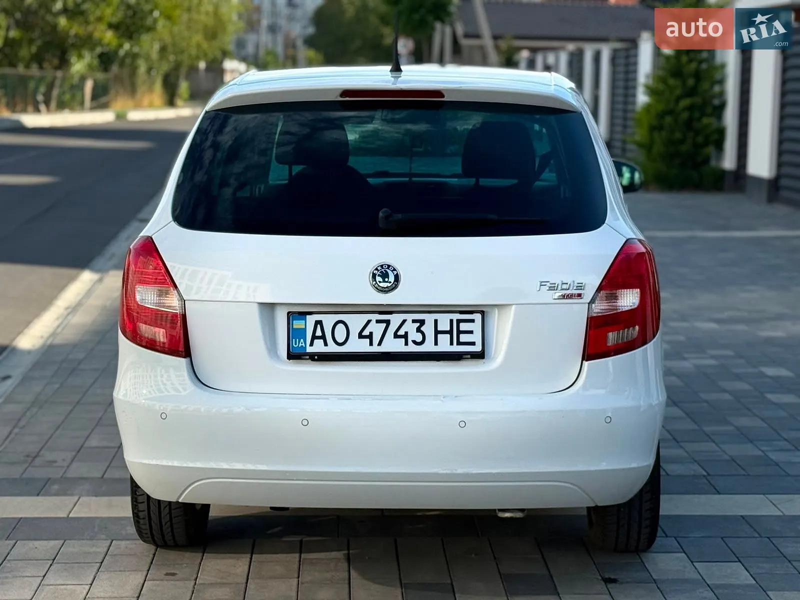 2010 Skoda Fabia - мініатюра 8