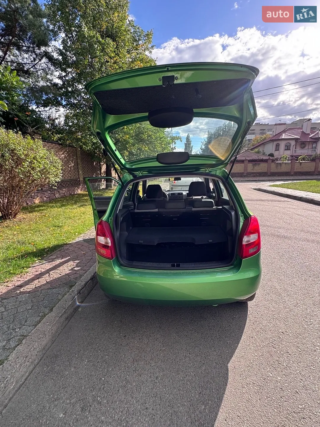 2011 Skoda Fabia - мініатюра 21