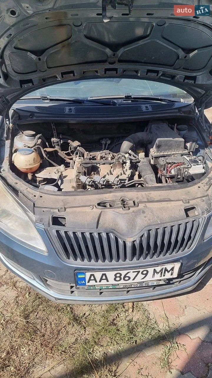 2010 Skoda Fabia - мініатюра 5