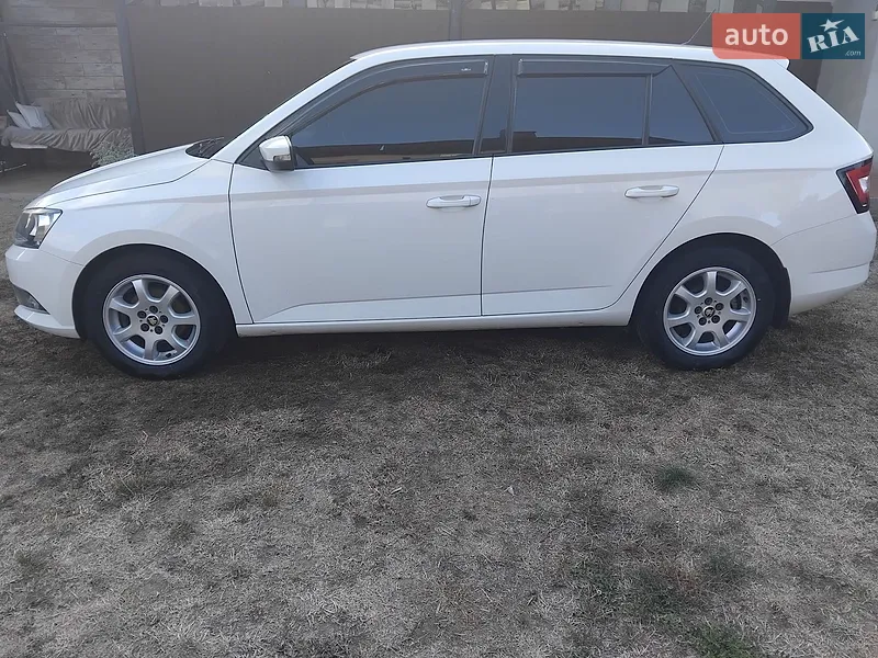 Skoda Fabia 2015