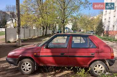 Хэтчбек Skoda Favorit 1991 в 