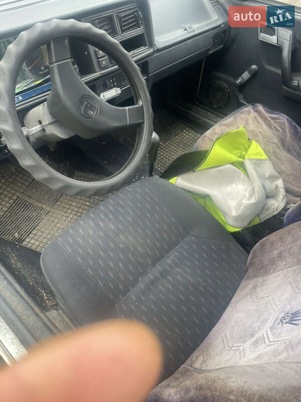Хэтчбек Skoda Favorit 1990 в Виннице фото 7 Хэтчбек Skoda Favorit 1990 в Виннице