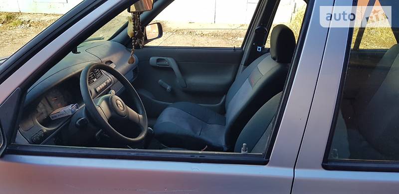 Хетчбек Skoda Felicia 2001 в Києві