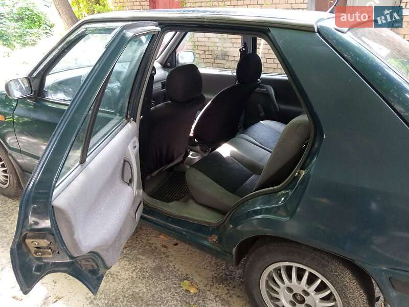 Хетчбек Skoda Felicia 1999 в Києві