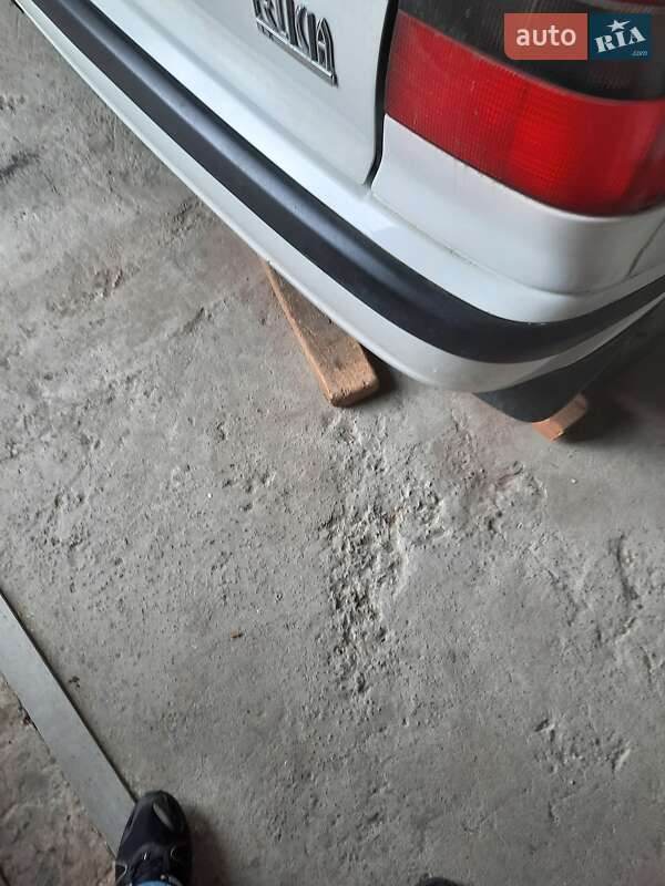 Хетчбек Skoda Felicia 2000 в Києві