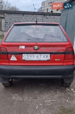 Хэтчбек Skoda Felicia 1998 в 
