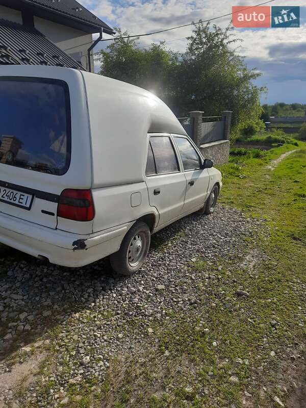 Пікап Skoda Felicia 2000 в Тернополі