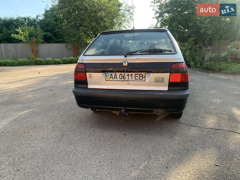 Универсал Skoda Felicia 1998 в Ромнах