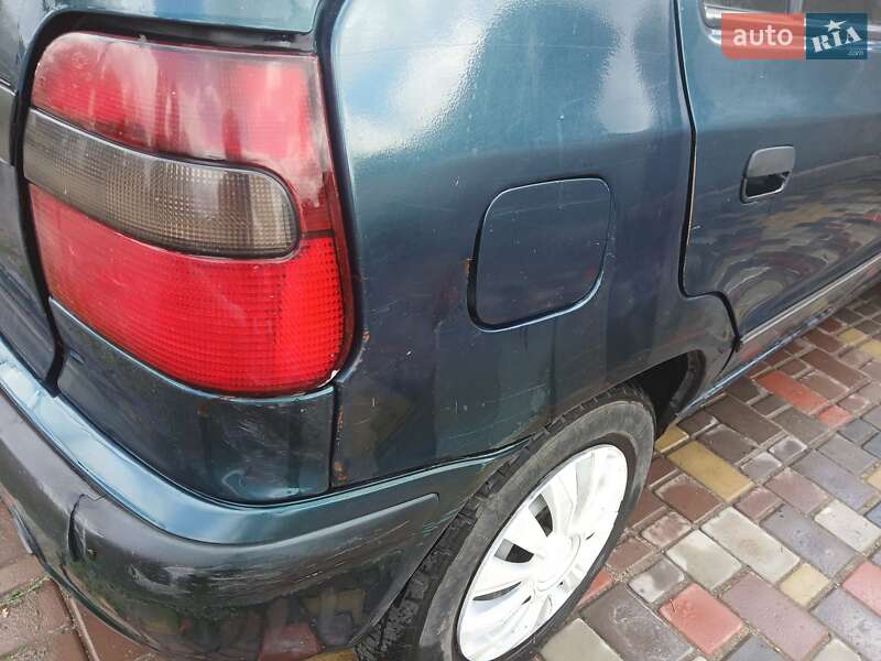 Хэтчбек Skoda Felicia 1999 в Вознесенске