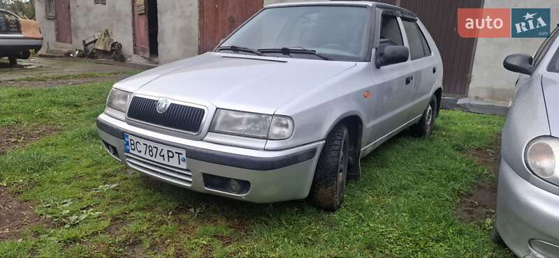 Skoda Felicia 2000