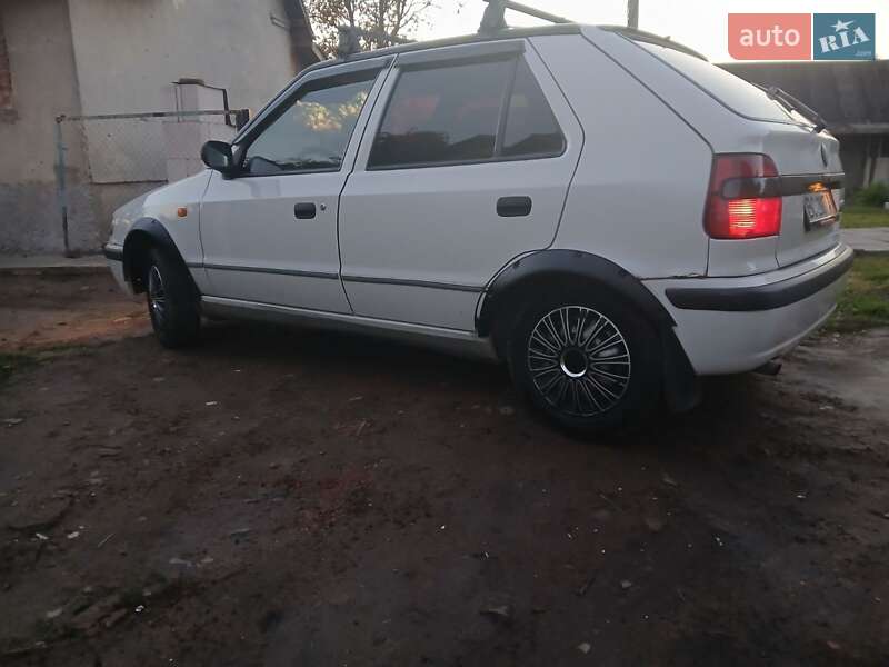 Хетчбек Skoda Felicia 2000 в Львові