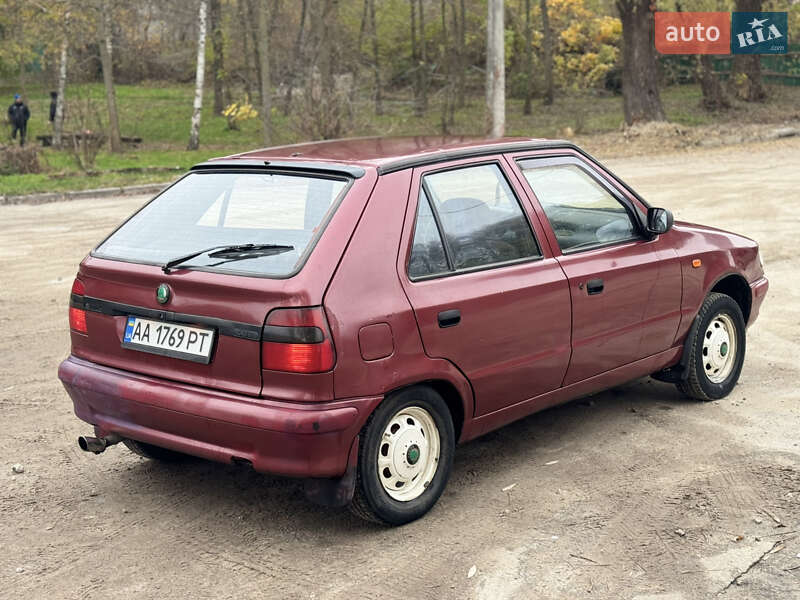Хетчбек Skoda Felicia 1997 в Києві