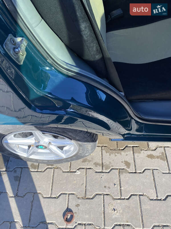 Хэтчбек Skoda Felicia 1999 в Тернополе