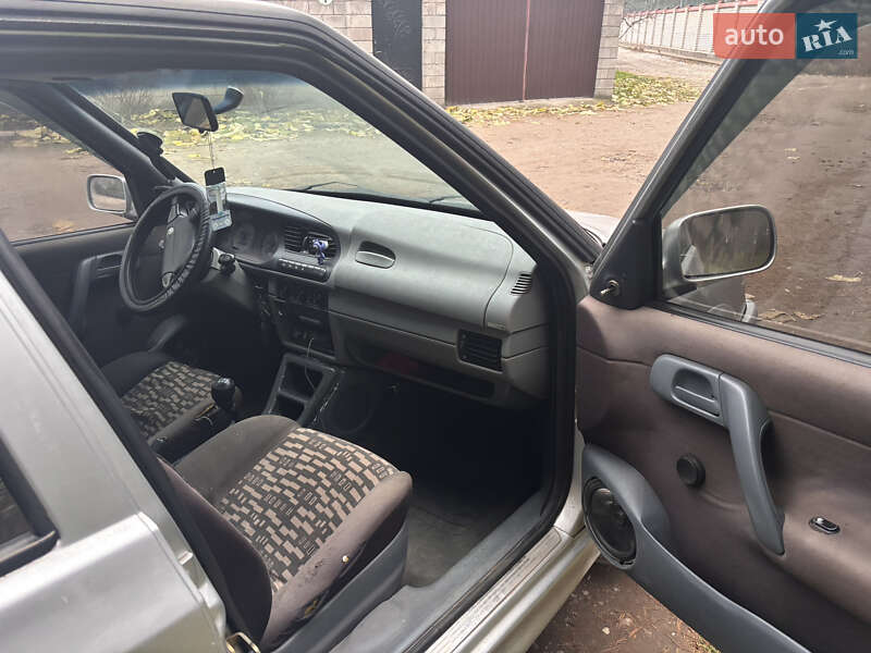 Хэтчбек Skoda Felicia 1996 в Каменском фото 16 Хэтчбек Skoda Felicia 1996 в Каменском