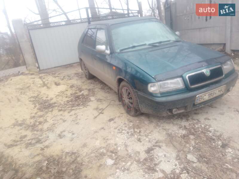 Хэтчбек Skoda Felicia 1999 в Жовкве