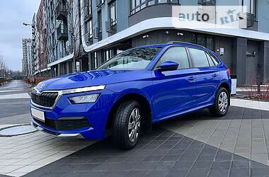 Внедорожник / Кроссовер Skoda Kamiq 2021 в 