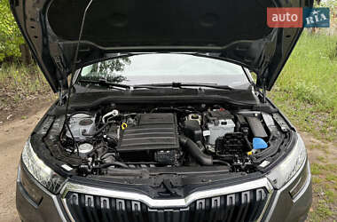 Позашляховик / Кросовер Skoda Kamiq 2023 в 