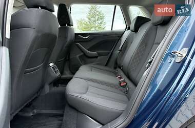 Внедорожник / Кроссовер Skoda Kamiq 2021 в 