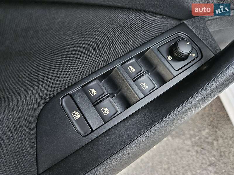 Внедорожник / Кроссовер Skoda Kamiq 2021 в Днепре