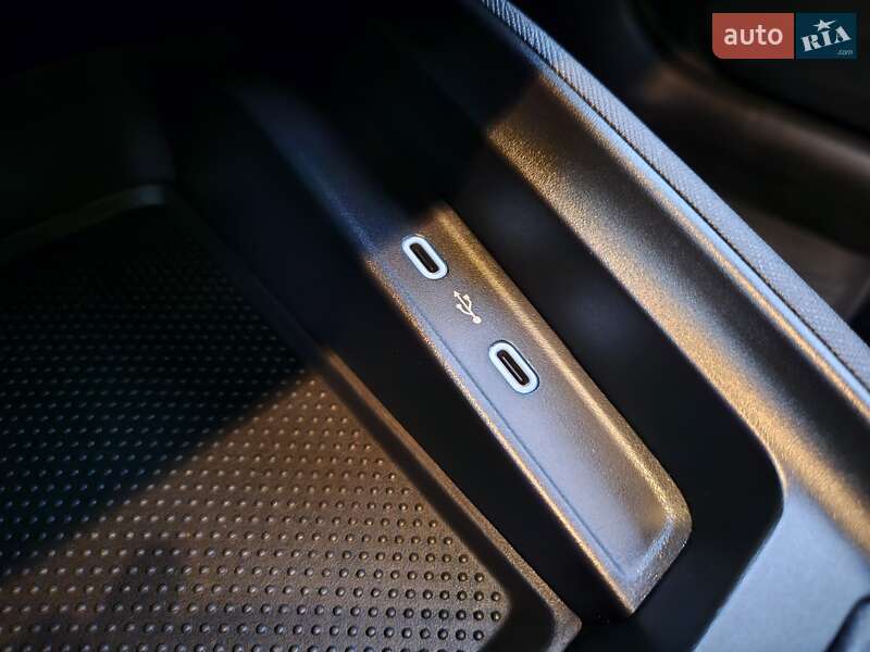 Внедорожник / Кроссовер Skoda Kamiq 2021 в Днепре