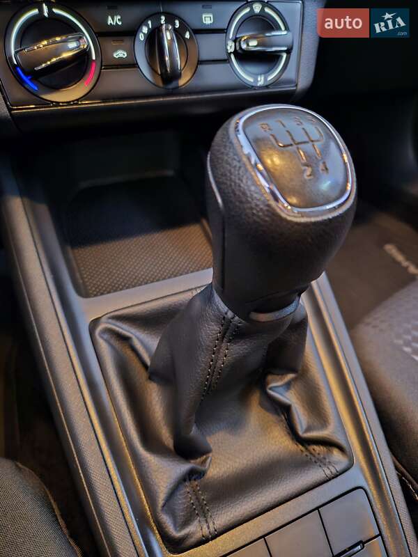 Внедорожник / Кроссовер Skoda Kamiq 2021 в Днепре