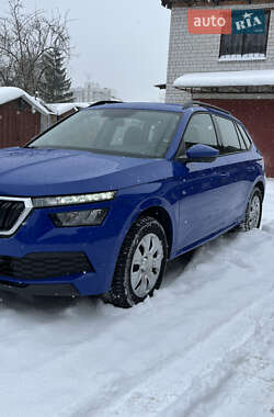 Внедорожник / Кроссовер Skoda Kamiq 2021 в Киеве