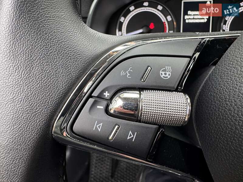 Внедорожник / Кроссовер Skoda Kamiq 2022 в Киеве