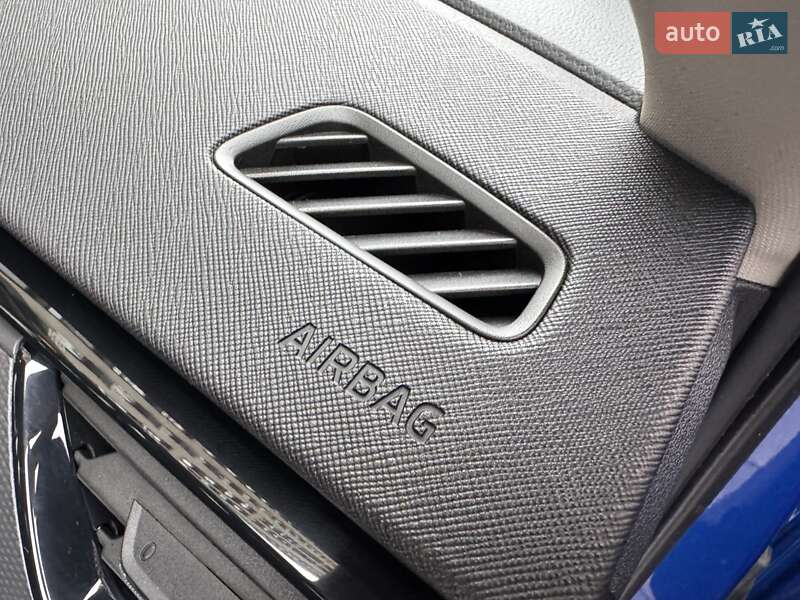 Внедорожник / Кроссовер Skoda Kamiq 2022 в Киеве