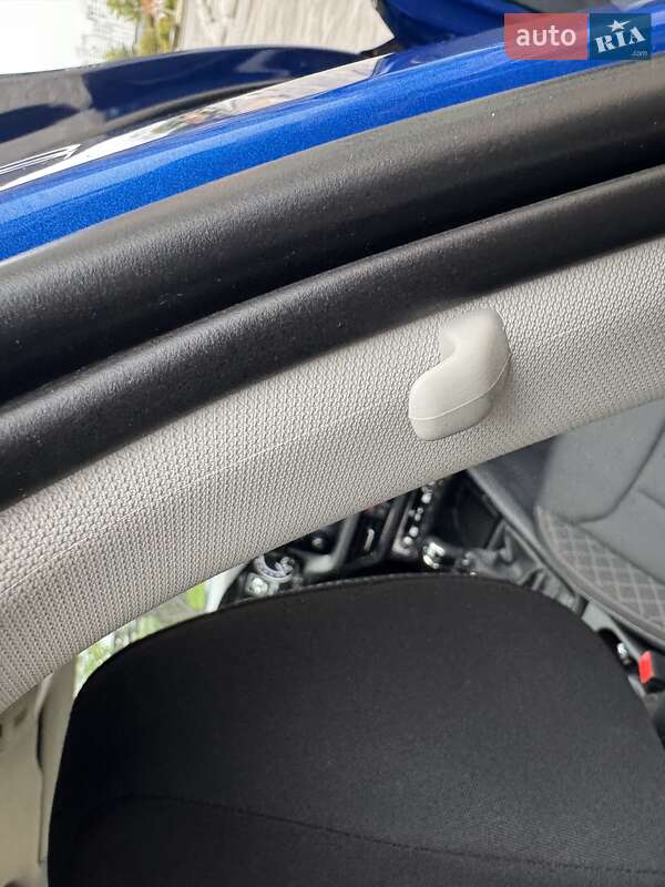 Внедорожник / Кроссовер Skoda Kamiq 2022 в Киеве