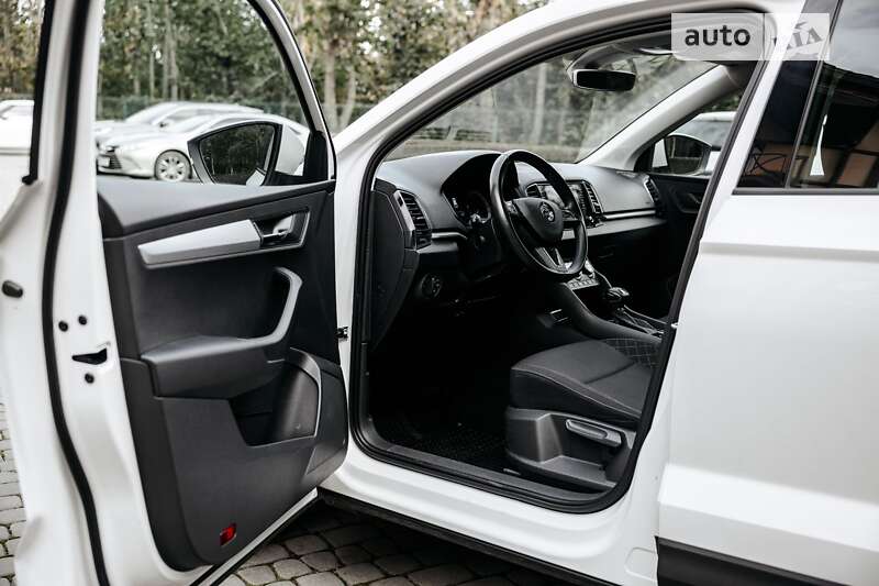 Внедорожник / Кроссовер Skoda Karoq 2018 в Луцке