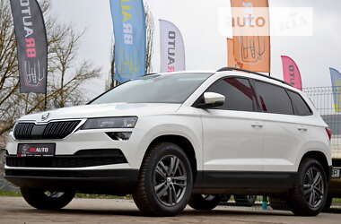 Внедорожник / Кроссовер Skoda Karoq 2020 в 