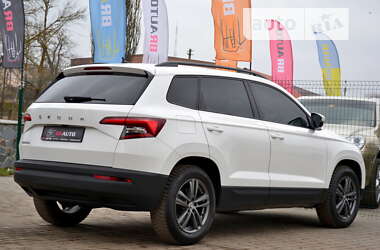 Внедорожник / Кроссовер Skoda Karoq 2020 в 