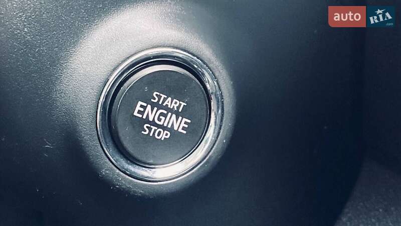 Позашляховик / Кросовер Skoda Karoq 2019 в Києві