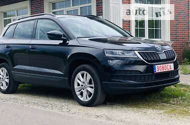 Внедорожник / Кроссовер Skoda Karoq 2019 в Киеве