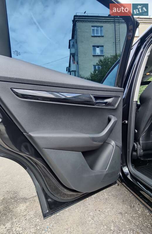 Позашляховик / Кросовер Skoda Karoq 2019 в Тернополі