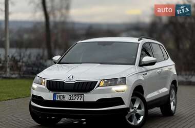 Внедорожник / Кроссовер Skoda Karoq 2021 в Дрогобыче